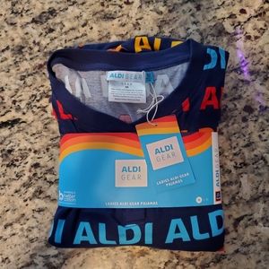 *NWT Ladies Aldi Gear Pajamas